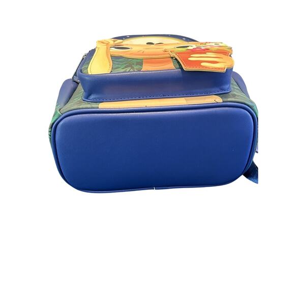 Universal E.T. The Extra-Terrestrial Loungefly Mini Backpack Glows in the Dark - Picture 6 of 13